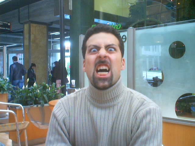 Me desdigo y digo yo...Joer! Vaya mal fario!